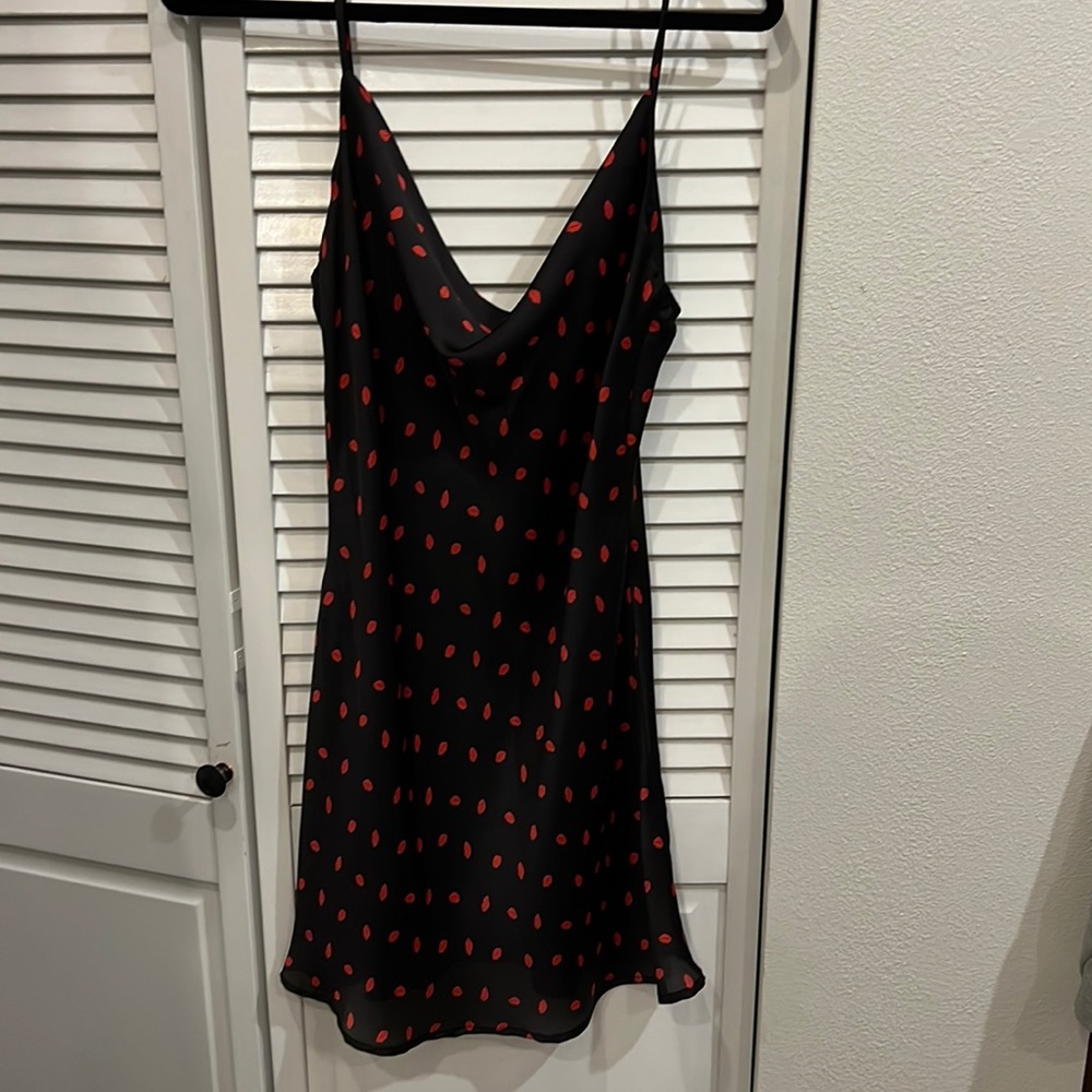 Black mini dress with lips !